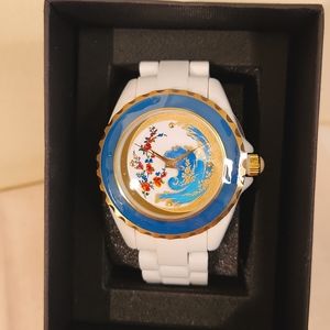 Metropolitan Museum of Art Watch